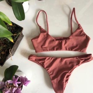 Mikoh swim top (XS) and bottom in (S)